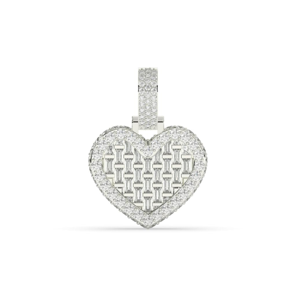 BAGUETTE HEART DIAMOND GOLD PENDANT