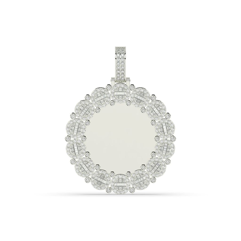LUXURY FLOWER FRAME ROUND PENDANT