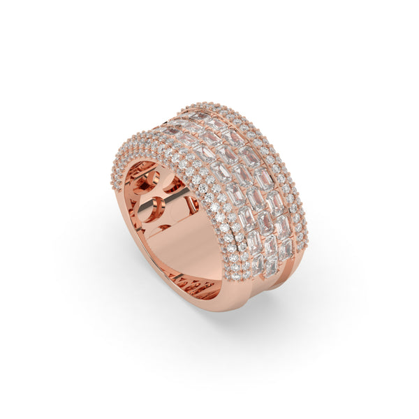 EMERALD CUT LUXURY DIAMOND BAND